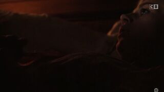 Cécile de France topless. Un secret (2007)