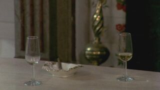 Chris Lomme nude - Het einde van de reis (1981) classic naked movie scenes