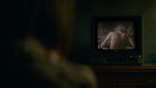 Linda Lapinsh sexy - GDR s01e05-06 (2024)