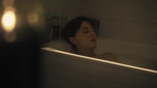 Paola Cortellesi nude ⭐ Petra s01e03 (2020)