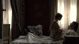 Najwa Nimri naked scene. Utopía (2003)