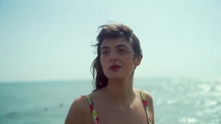 Martina Gatti nude ⭐ Troppo azzurro (2023)