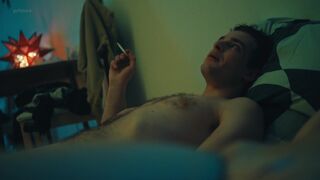 Petra Horváthová topless - Banáni s01e02 (2023) Censored Scene