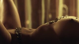 Manuela Arcuri nude ⭐  Juana La Loca (2001)