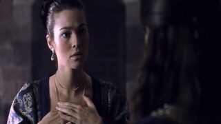 Manuela Arcuri nude ⭐  Juana La Loca (2001)