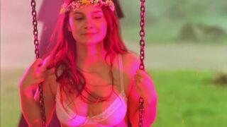 Stefanie Stappenbeck hot, Julia Obst sexy. Kann denn Liebe Sunde sein (2011) Sexy Bikini & Sex Scenes