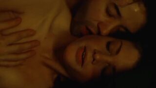 Marie Baumer nude sex scene. Sieben Monde (1996)