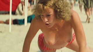 Valeria Bruni Tedeschi nude, Zabou Breitman nackte. Ein Sommer an der See (1990)