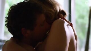 Laura Tonke nackt, Svenja Jung hot, Lara Biewusch naked - Sexuell verfügbar s01 (2024) Nacktszenen