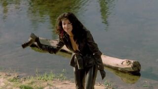 Apollonia Kotero nude - Purple Rain (1984)