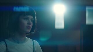 Kathrin Angerer naked, Christina Große ht, Sidney Fahlisch hot- Nackt über Berlin s01e02e05 (2023)