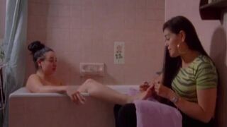 Eva Huault topless - Le Roi David (2021)