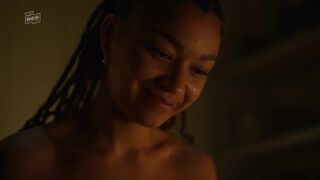 Zoë Love Smith sexy, Alomai Addamsnude, Frieda Barnhard hot - Bestseller Boy. Season 01 (2022)