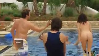 Carice van Houten topless, Maartje Remmers topless, Maaike Neuville topless, Halina Reijn sexy - Ik Omhels Je met 1000 Armen (2006)