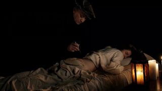 Dionéa Daboville topless - Teresa de Jesus (2020)