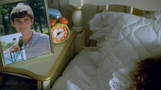 Young Hollywood Celebrity Topless. Jamie Lee Curtis naked, Jennifer Jason Leigh sexy. Grandview, U.S.A. (1984) Classic Nudity Scenes