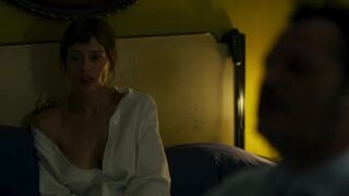 Margherita Aresti sexy, Beatrice Vendramin topless - Noi Siamo Leggenda (2023) Sexy TV movie scenes
