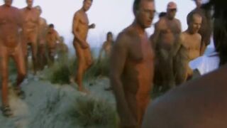 Public Nudity Scenes. Barbara Schulz, Angelique Thomas, Magali Muxart, Caroline Charlety topless. Les textiles (2004)