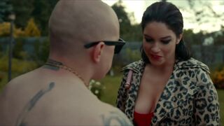 Hilda Karmen, and other - Zakon i besporyadok s01e04-05 (2020) celeb booby video