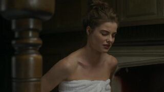 Sian Altman sexy, Sarah Alexandra Marks topless - The Offering  (2022)