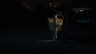 Laia Manzanares topless - La desconocida (2023)