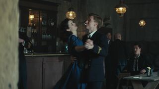 Wiktoria Supryn hot, Karolina Kominek, Maria Świłpa sexy sex - Zatoka szpiegów s01e01-02 (2024) sexy sex scenes