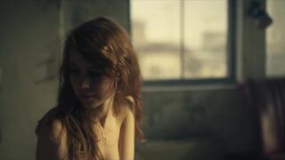 Luise Aschenbrenner naked sex scene - Disko 76 Season 01 (2024)