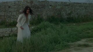 Carole Laure nude, Marie Dubois topless - La menace (1977) retro nudity scene