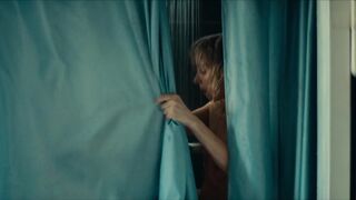 Julia Koschitz, Lili Epply, Brigitte Hobmeier hot - Souls (2022) s01e01-02