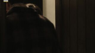 Jasmine Trinca topless - La Storia s01e01 (2024) nudity scene