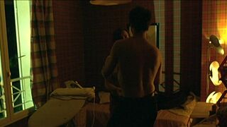 Marion Cotillard topless - Une Affaire privee (2002) Naked Celebrity Sex Scenes