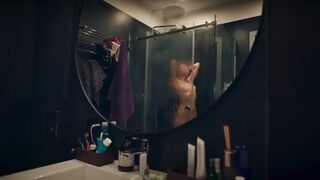 Eva Indenbaum nude ⭐ Struny s02e01 (2024)