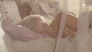 Jytte-Merle Böhrnsen nackt, Eva Habermann nude sex - Vier Tage Toskana (2008)