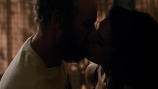 Daniela Schmidt nude. Todo lo invisible (2020)