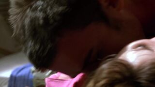 Roxana Zal naked, Gina Gershon hot. 3-Way (2004) adult movie scenes