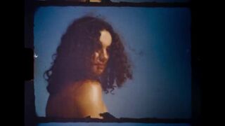 Sophie Charlotte, Elen Clarice naked - Meu Nome é Gal (2023)