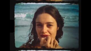 Sophie Charlotte, Elen Clarice naked - Meu Nome é Gal (2023)