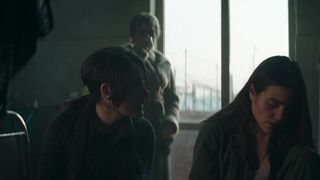 Odette Gomis, Cristina Donadio - Il vizio della speranza (2018) Hot Scenes