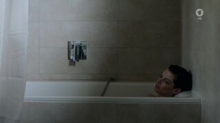 Sarah Hostettler nude - Tatort (2018)