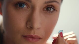 Adrianna Chlebicka, Antonina Jarnuszkiewicz - Squared Love (Milosc do kwadratu) (2021) actress hot video