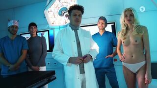 Charlotte Louise Steinborn nude ⭐ Faltenfrei (2021)