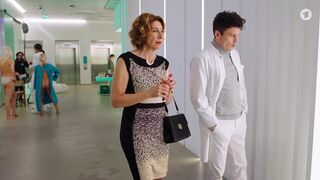 Charlotte Louise Steinborn nude ⭐ Faltenfrei (2021)