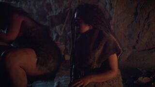 Irène Pomerol nude - Pieds nus (2022)