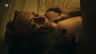 Katja Riemann sexy sex scene - RESET - Wie weit willst du gehen s01e03 (2024)