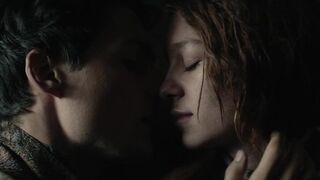 Esmé Creed-Miles naked - The Doll Factory s01e06 (2023) Sex Scene