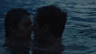 Camille Rowe - Tumi Latitude (2018) Sexy Scene