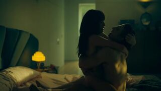 Susana Abaitua naked, Amparo Piñero Guirao sexy - The Farads (2023) Season 01