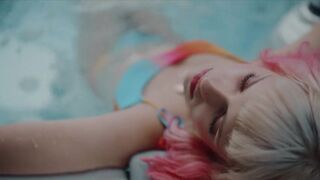 Helena Englert, Katarzyna Gałązka hot - Bring Back Alice (2023) s01e04 bikini lesby scene