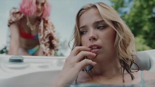 Helena Englert, Katarzyna Gałązka hot - Bring Back Alice (2023) s01e04 bikini lesby scene