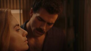 Aurora Giovinazzo topless, Greta Scarano hot - Nuovo Olimpo (2023) Bedroom Topless Scene